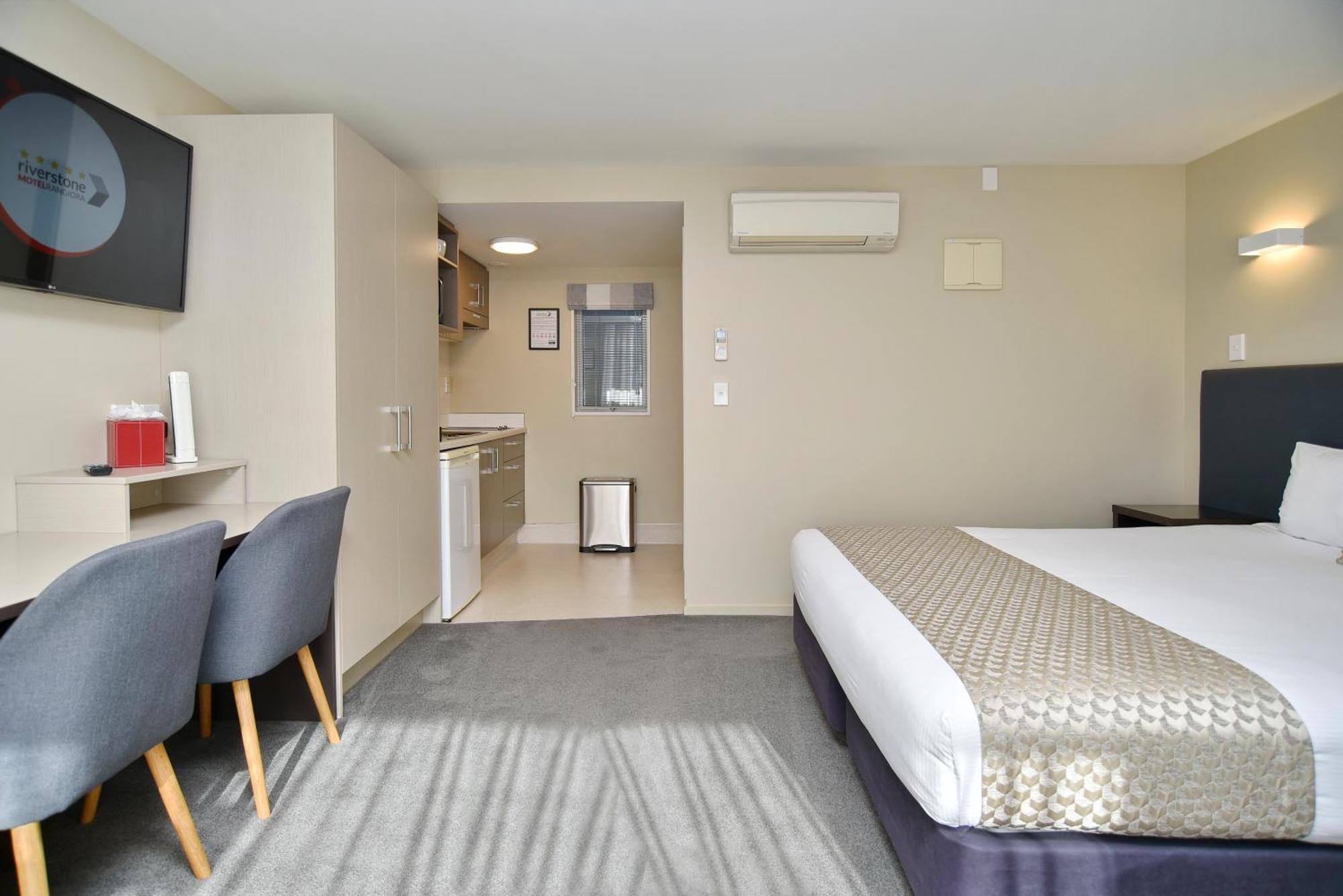 The Riverstone Motel Rangiora Bagian luar foto